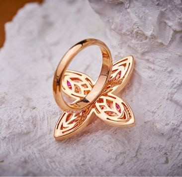 Four-Leaf Clover Flower Statement Ring, Rose Gold Tone Large Floral Ring Inlaid Square Clear Crystal, Baguette Cut Pink Ruby & Round White Cubic Zirconia Pave, Oversized Floral Jewelry Ring for Women Wedding Banquet Party